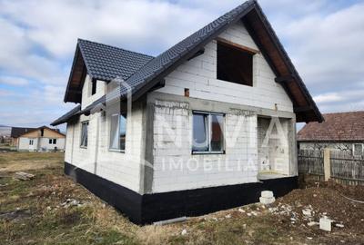 Casă cu 4 camere în Galtiu - 2