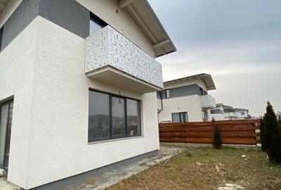 Casă cu 4 camere cu Teren 300 Mp în Florești - 3