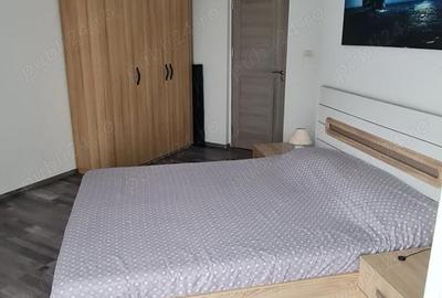 Apartament cu 3 camere decomandat în Central - 1