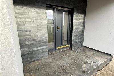 Casă cu 4 camere cu Teren 750 Mp în Aroneanu - 4