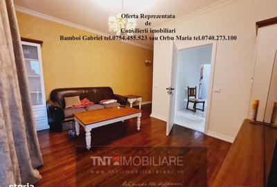 Casă cu 4 camere în Central - 2