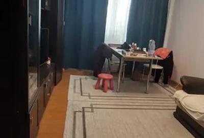 Apartament cu 3 camere decomandat în Central - 4