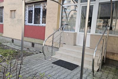 Spațiu comercial, de 70 mp, în Ultracentral - 8