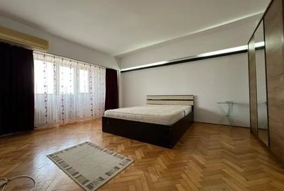 Apartament 3 camere decomandat, B-dul Libertatii, Bingo Romania  !! - 2