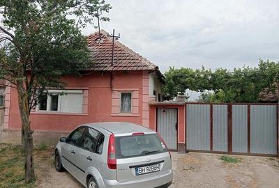 Casă cu 3 camere cu Teren 10075 Mp în Belfir - 1