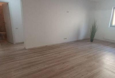 OCAZIE! Cel mai SPATIOS apart. de 2 camere ! Prelungirea ...