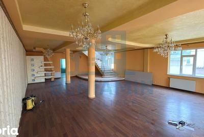 Casă cu 5 camere decomandat cu Teren 244 Mp în Central - 17