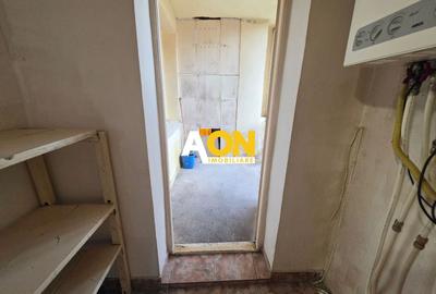 Apartament cu 3 camere decomandat în Ampoi 3 - 12