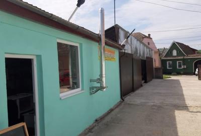 Spațiu comercial, de 340 mp, în Central - 3
