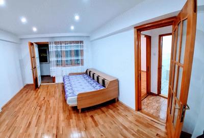 Apartament cu 3 camere decomandat în Fălticeni - 3