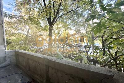 APARTAMENT IN VILA INTERBELICA/ARHITECTURA SUPERBA/INTRARE SEPARATA/DOROBANTI - 24