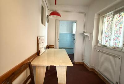 Apartament cu 3 camere semidecomandat în Calea Turzii - 10