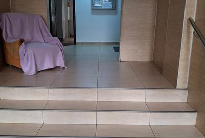 Apartament cu 4 camere semidecomandat în Crângași - 17