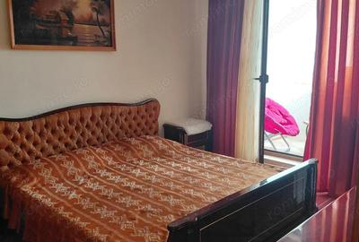 Apartament cu 3 camere decomandat în Micro 21 - 12
