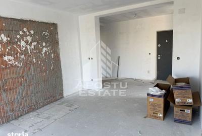 Apartament cu 4 camere în Central - 1