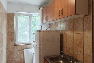 Apartament cu 2 camere nedecomandat, mobilat în Circumvalațiunii - 10