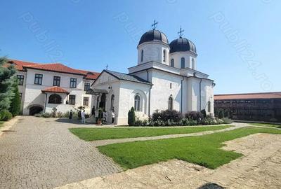 Investi?ie ! Teren unicat , S= 12500 mp , Padurea Comana , D = 52 ml la Drum Jude?ean - 3