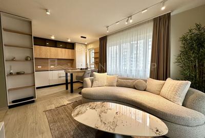 Apartament cu 2 camere semidecomandat, mobilat în Tractorul - 1