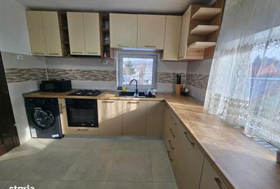 Casă cu 3 camere cu Teren 500 Mp în Central - 10