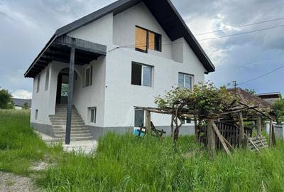 Casă cu 4 camere în Vad - 4