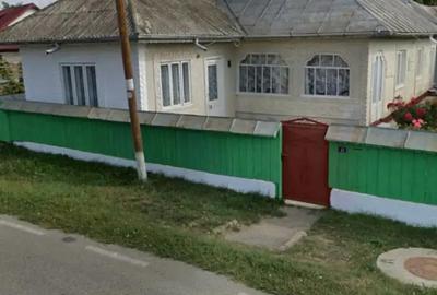 Casă cu 4 camere cu Teren 1700 Mp în Timișești - 2