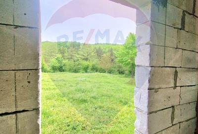 Casă cu 6 camere cu Teren 1476 Mp în Strugari - 6