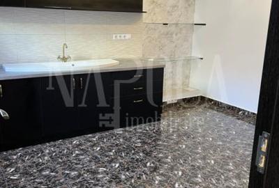 Spațiu comercial, de 130 mp, în Central - 3