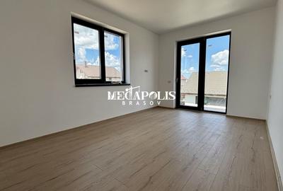 Duplex cu 4 camere cu Canalizare în Tărlungeni - 20