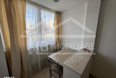 Garsonieră decomandată în Dacia - 7