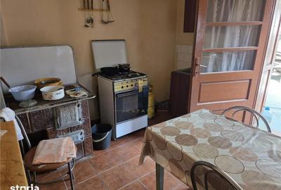 Casă cu 3 camere cu Teren 3748 Mp în Nădrag - 12