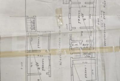 Casă cu 7 camere cu Teren 726 Mp în Traian