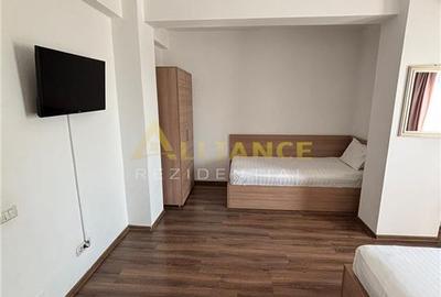 Apartament cu 3 camere semidecomandat în Central - 10