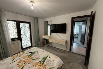 Apartament cu 3 camere decomandat în Exterior Vest - 4