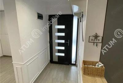 Casă cu 5 camere cu Canalizare în Cristian - 19