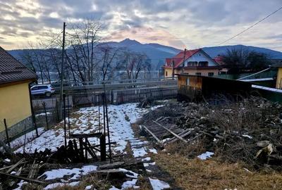 Teren de 711 mp, în Hangu - 11