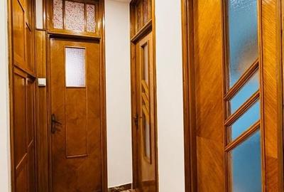 Apartament cu 4 camere decomandat în Central - 12