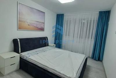 Apartament cu 3 camere decomandat în Dristor