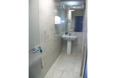 Spațiu comercial, de 251 mp, în Titulescu - 17