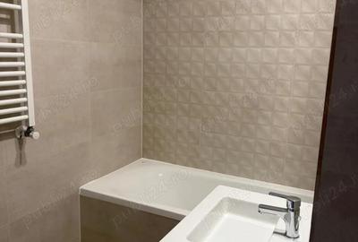 Garsoniera cu terasa mare, loc de parcare subteran, metrou Republica - 2