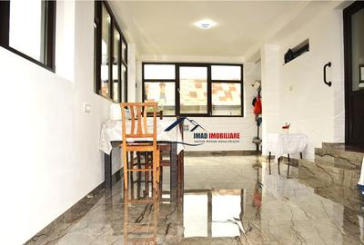 Casa de in Vacaresti, 7 km de Targoviste - spatiu generos, - 2