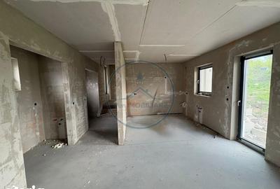 Casă cu 4 camere cu Teren 500 Mp în Unirea - 3