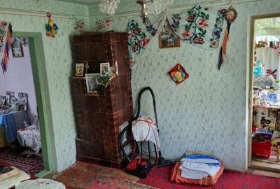 Casă cu 4 camere în Central - 1
