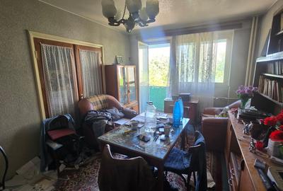 Apartament cu 3 camere decomandat în Drumul Taberei - 8