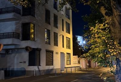 Loc de parcare - zona centrala  -  garaj subteran - 1