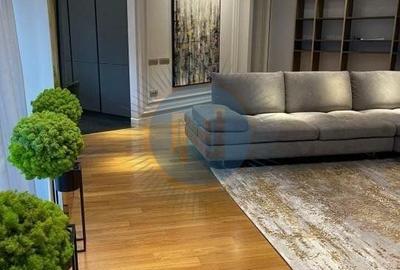 Apartament cu 3 camere, mobilat în Polonă