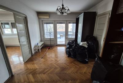 Casă individuală cu 5 camere cu Canalizare în Domenii - 4