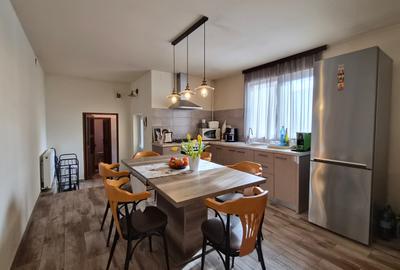 Casă individuală cu 4 camere cu Canalizare în Coiciu - 16