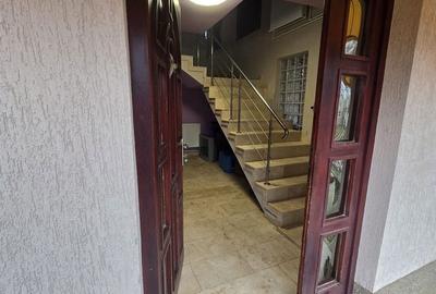 Casă cu 4 camere în Central - 4