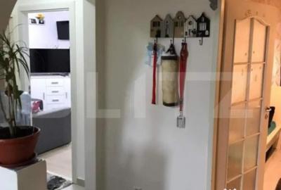 Apartament cu 3 camere decomandat în Micro 16 - 2