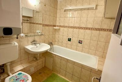 Apartament cu 3 camere decomandat în Basarabia - 11